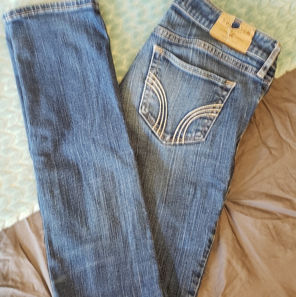 Hollister jeans